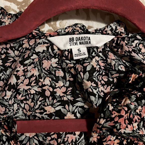 BB Dakota by Steve Madden - Picture 2 of 2